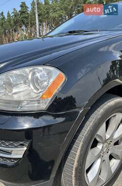 Внедорожник / Кроссовер Mercedes-Benz M-Class 2010 в 