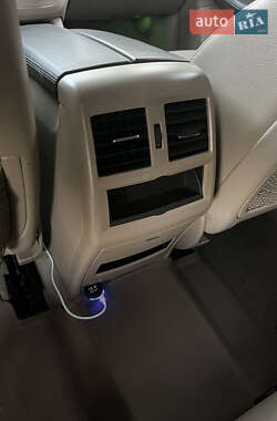 Позашляховик / Кросовер Mercedes-Benz M-Class 2014 в 