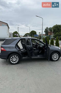 Позашляховик / Кросовер Mercedes-Benz M-Class 2012 в 