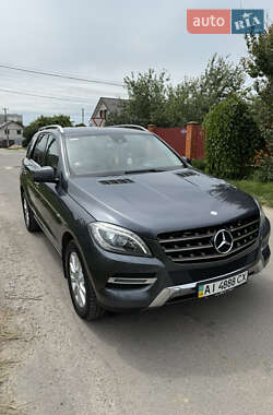 Позашляховик / Кросовер Mercedes-Benz M-Class 2012 в 