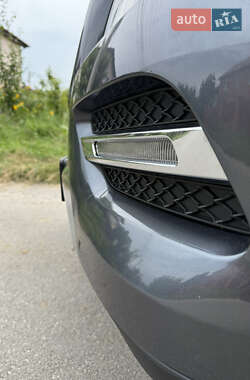 Позашляховик / Кросовер Mercedes-Benz M-Class 2012 в 