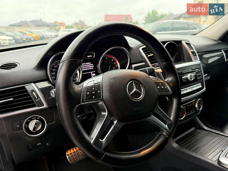 Позашляховик / Кросовер Mercedes-Benz M-Class 2012 в Стрию