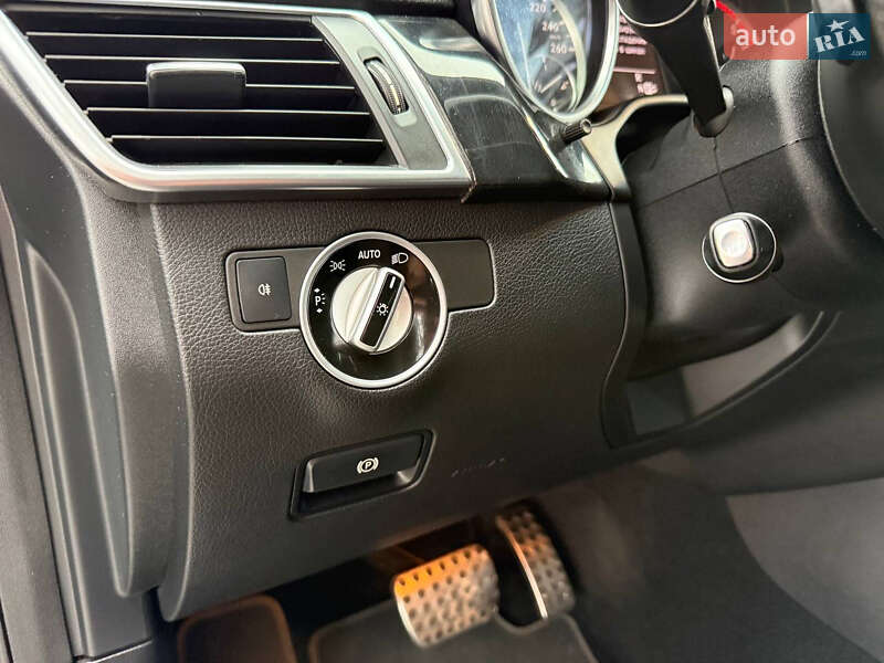 Позашляховик / Кросовер Mercedes-Benz M-Class 2012 в Стрию