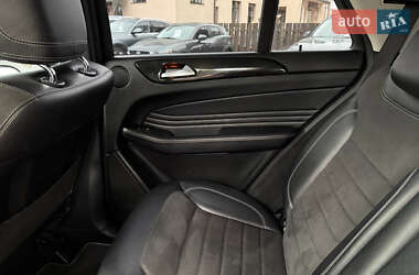 Внедорожник / Кроссовер Mercedes-Benz M-Class 2012 в 