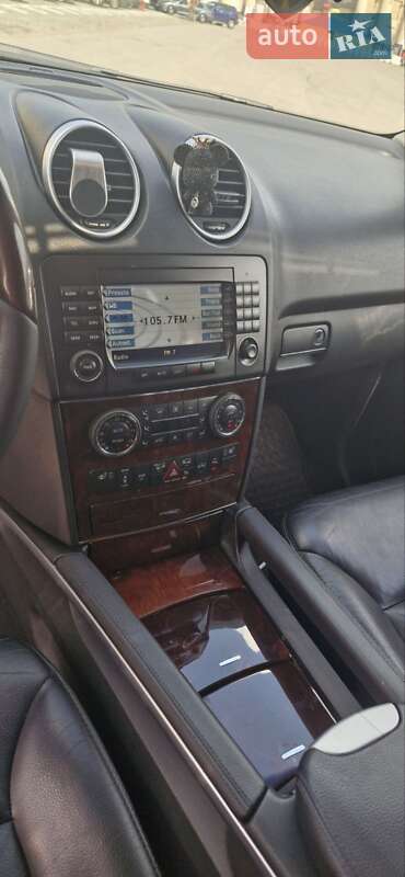 Внедорожник / Кроссовер Mercedes-Benz M-Class 2006 в Харькове