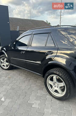 Внедорожник / Кроссовер Mercedes-Benz M-Class 2008 в 