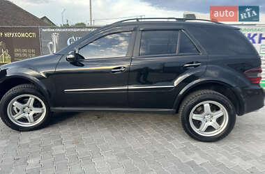 Внедорожник / Кроссовер Mercedes-Benz M-Class 2008 в 