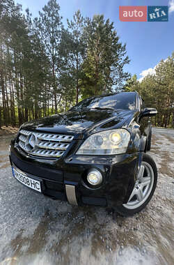 Внедорожник / Кроссовер Mercedes-Benz M-Class 2008 в 