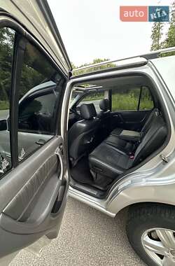 Позашляховик / Кросовер Mercedes-Benz M-Class 2005 в 