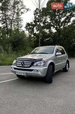 Позашляховик / Кросовер Mercedes-Benz M-Class 2005 в 