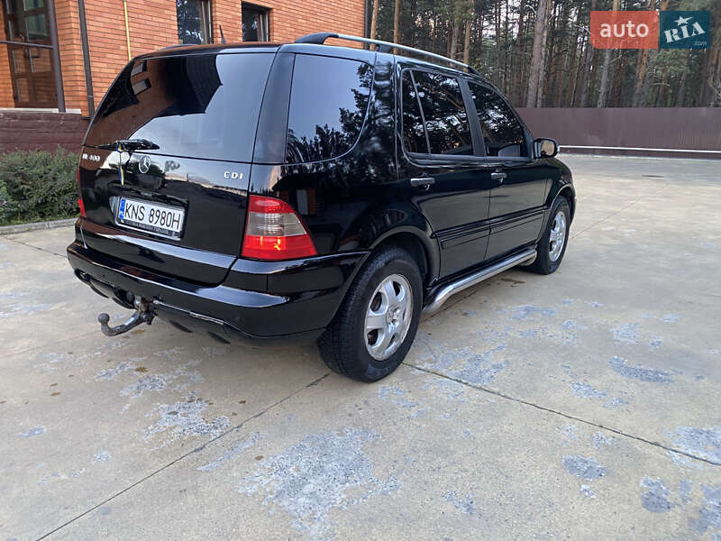 Внедорожник / Кроссовер Mercedes-Benz M-Class 2005 в Ирпене