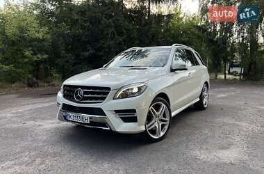 Mercedes-Benz M-Class 2013 Mercedes-Benz M-Class 2013