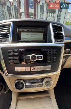Внедорожник / Кроссовер Mercedes-Benz M-Class 2014 в 