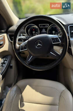 Внедорожник / Кроссовер Mercedes-Benz M-Class 2014 в 