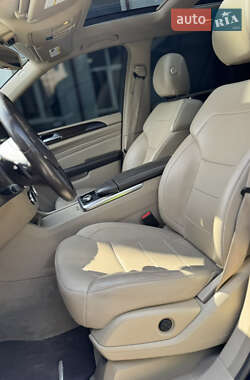 Внедорожник / Кроссовер Mercedes-Benz M-Class 2014 в 
