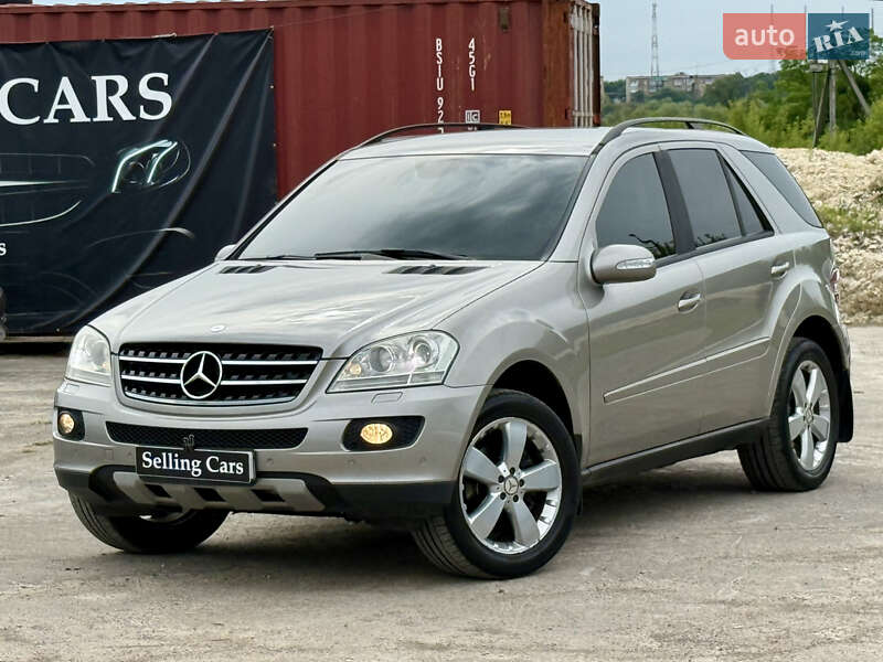Внедорожник / Кроссовер Mercedes-Benz M-Class 2005 в Ровно