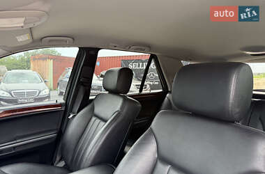 Внедорожник / Кроссовер Mercedes-Benz M-Class 2005 в 