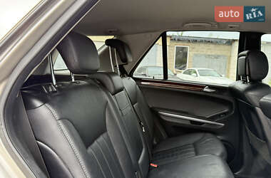 Внедорожник / Кроссовер Mercedes-Benz M-Class 2005 в 