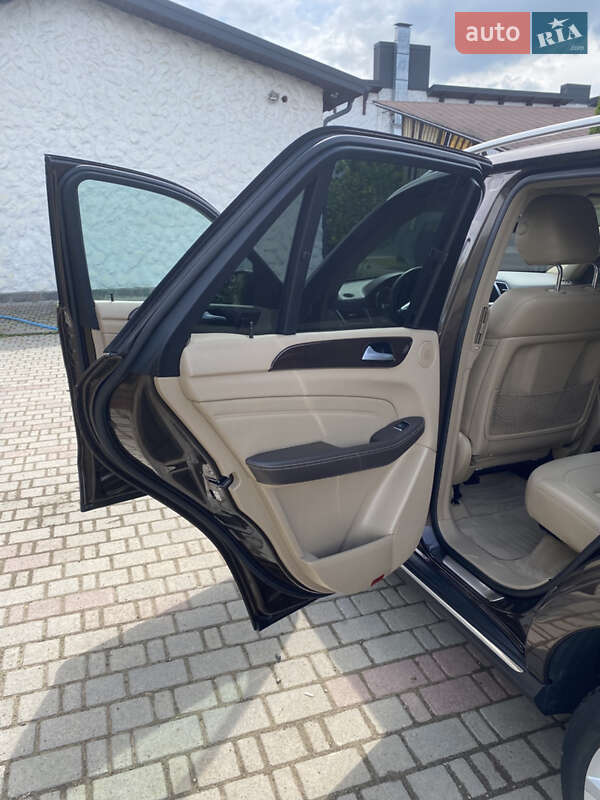 Позашляховик / Кросовер Mercedes-Benz M-Class 2013 в Косові