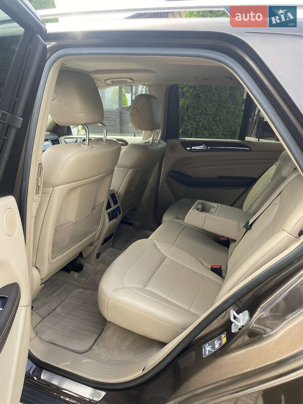 Позашляховик / Кросовер Mercedes-Benz M-Class 2013 в Косові