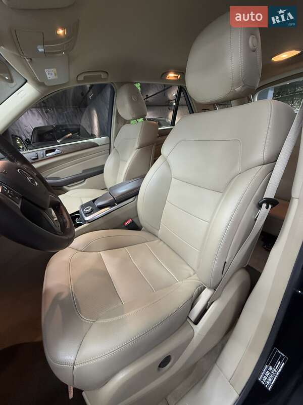 Позашляховик / Кросовер Mercedes-Benz M-Class 2015 в Одесі