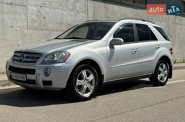 Внедорожник / Кроссовер Mercedes-Benz M-Class 2006 в 