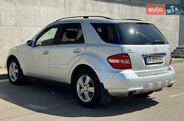 Внедорожник / Кроссовер Mercedes-Benz M-Class 2006 в 