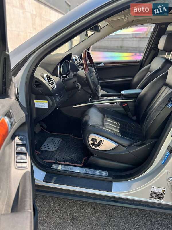 Позашляховик / Кросовер Mercedes-Benz M-Class 2006 в Києві
