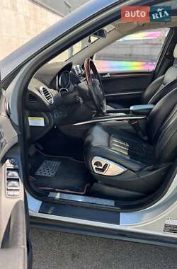Внедорожник / Кроссовер Mercedes-Benz M-Class 2006 в 
