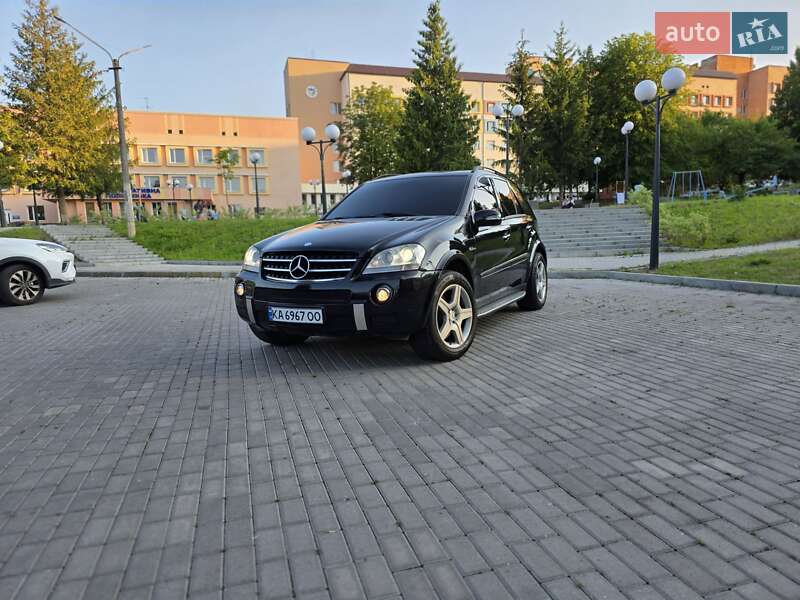Позашляховик / Кросовер Mercedes-Benz M-Class 2006 в Рівному