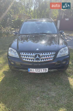 Внедорожник / Кроссовер Mercedes-Benz M-Class 2008 в 