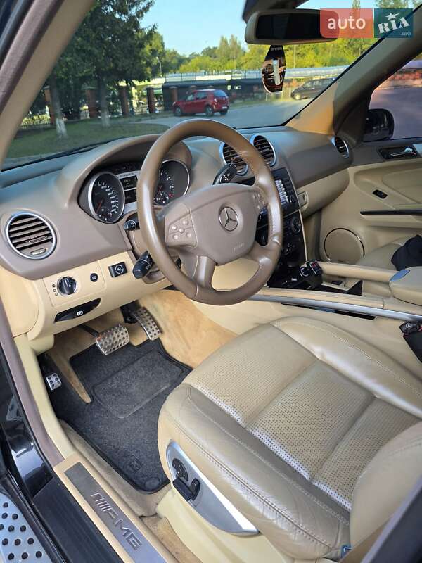 Позашляховик / Кросовер Mercedes-Benz M-Class 2006 в Рівному