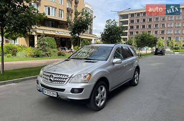 Позашляховик / Кросовер Mercedes-Benz M-Class 2008 в Києві