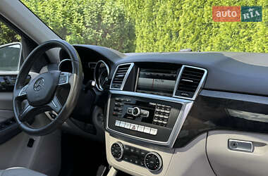 Внедорожник / Кроссовер Mercedes-Benz M-Class 2014 в 