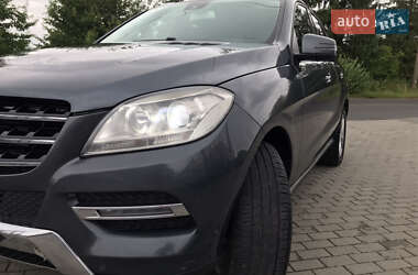 Внедорожник / Кроссовер Mercedes-Benz M-Class 2014 в 