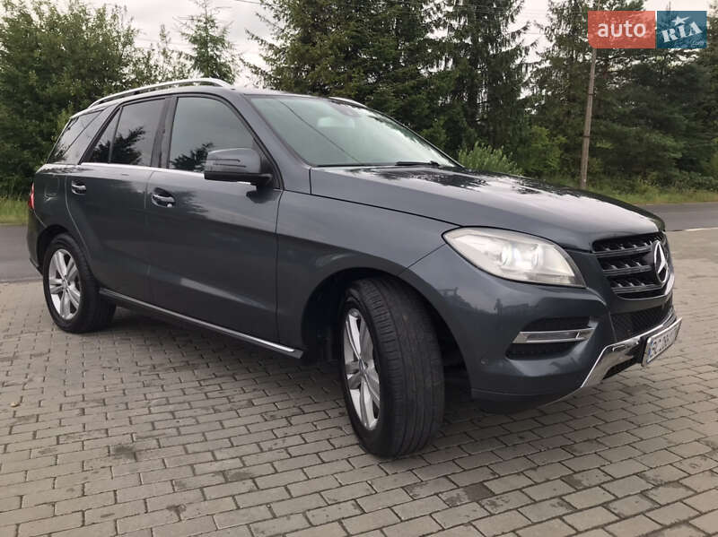 Позашляховик / Кросовер Mercedes-Benz M-Class 2014 в Дрогобичі