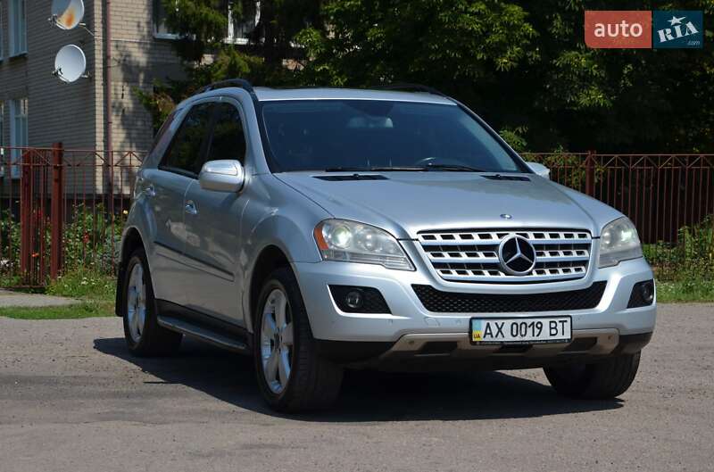 Позашляховик / Кросовер Mercedes-Benz M-Class 2008 в Павлограді