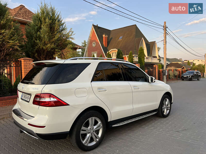 Позашляховик / Кросовер Mercedes-Benz M-Class 2012 в Хмельницькому