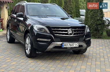 Внедорожник / Кроссовер Mercedes-Benz M-Class 2012 в 