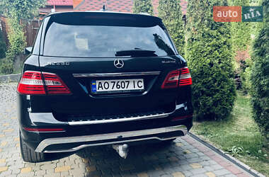 Внедорожник / Кроссовер Mercedes-Benz M-Class 2012 в 