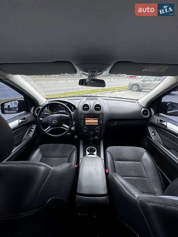 Позашляховик / Кросовер Mercedes-Benz M-Class 2011 в Черкасах