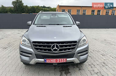 Mercedes-Benz M-Class 2012 Mercedes-Benz M-Class 2012