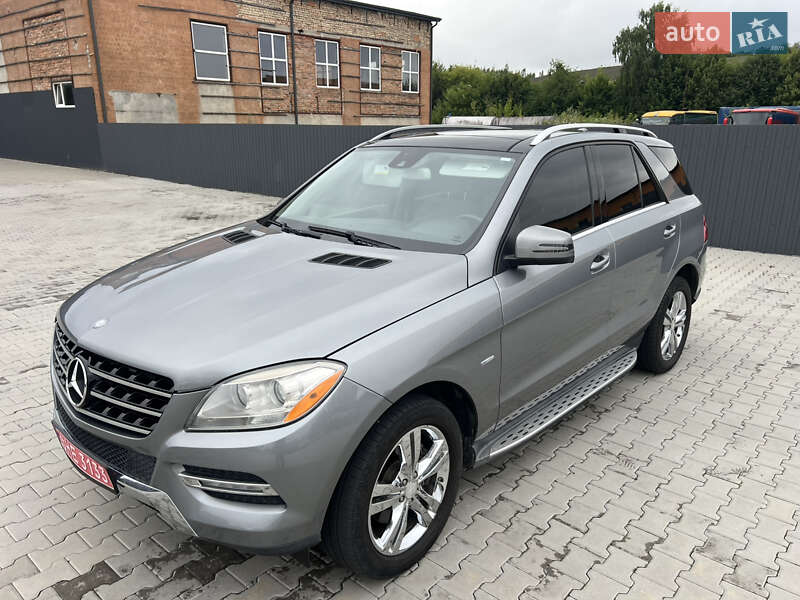 Внедорожник / Кроссовер Mercedes-Benz M-Class 2012 в Нововолынске