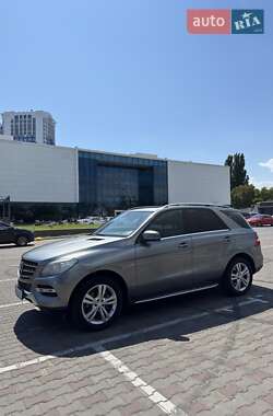 Mercedes-Benz M-Class 2013 Mercedes-Benz M-Class 2013