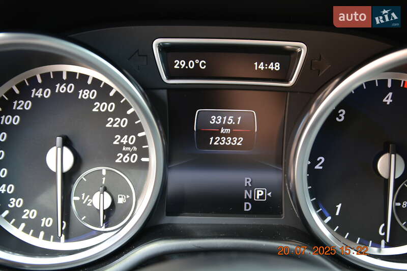 Позашляховик / Кросовер Mercedes-Benz M-Class 2014 в Первомайську