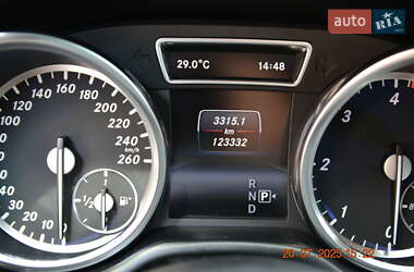 Внедорожник / Кроссовер Mercedes-Benz M-Class 2014 в 