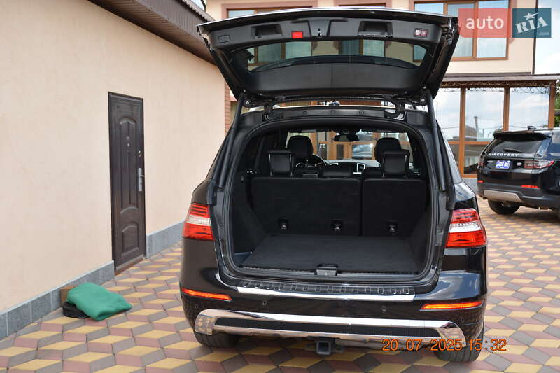 Позашляховик / Кросовер Mercedes-Benz M-Class 2014 в Первомайську