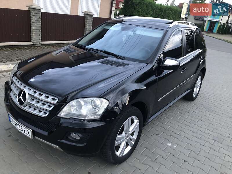 Mercedes-Benz M-Class 2008
