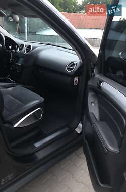 Внедорожник / Кроссовер Mercedes-Benz M-Class 2008 в 