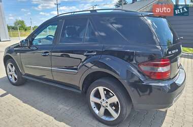 Внедорожник / Кроссовер Mercedes-Benz M-Class 2008 в 